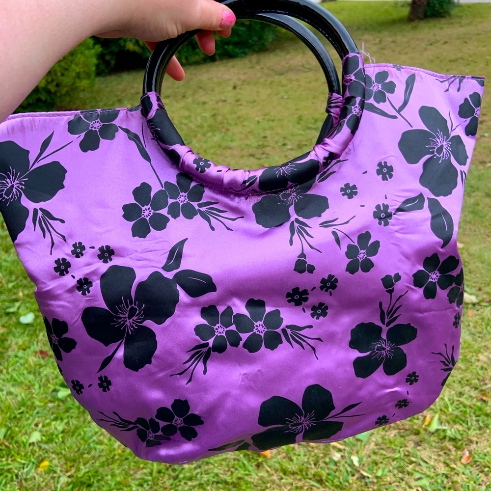 Hibiscus tote bag